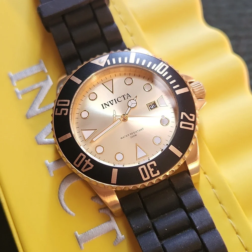 Invicta Unisex Watch - Picture 6 of 11